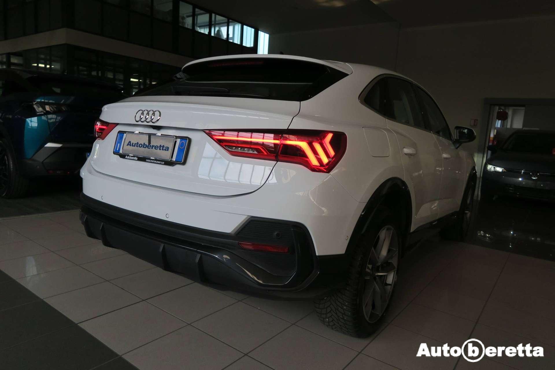 Audi Q3  Sportback 45 1.4 tfsi e S LINE EDITION s-tronic