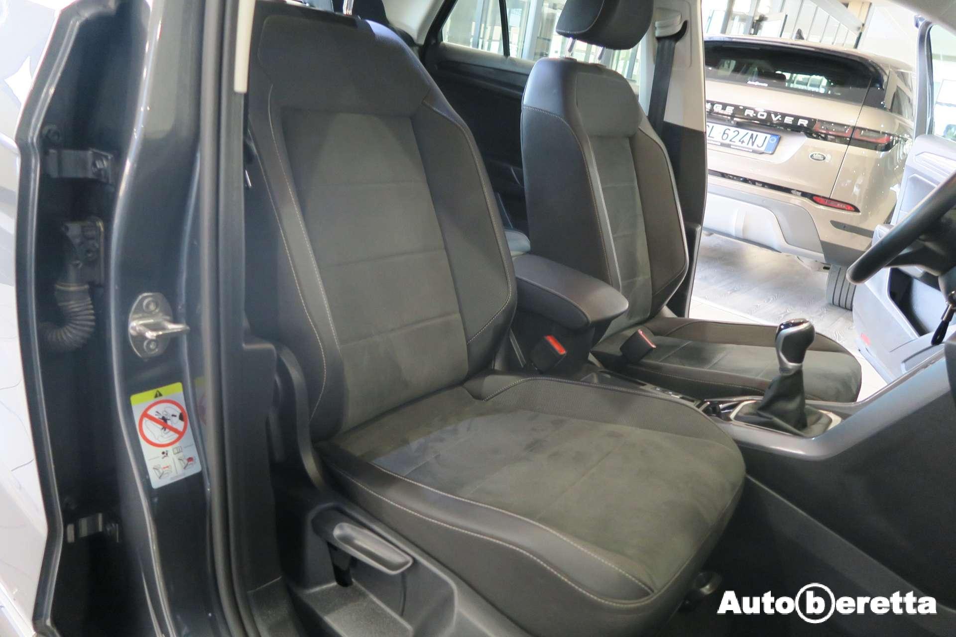 Volkswagen T-Roc  T-Roc 1.0 tsi Style 115cv