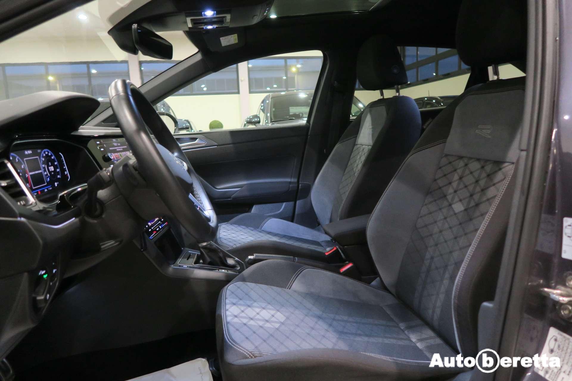 Volkswagen Taigo  Taigo 1.0 tsi R-Line 115cv dsg