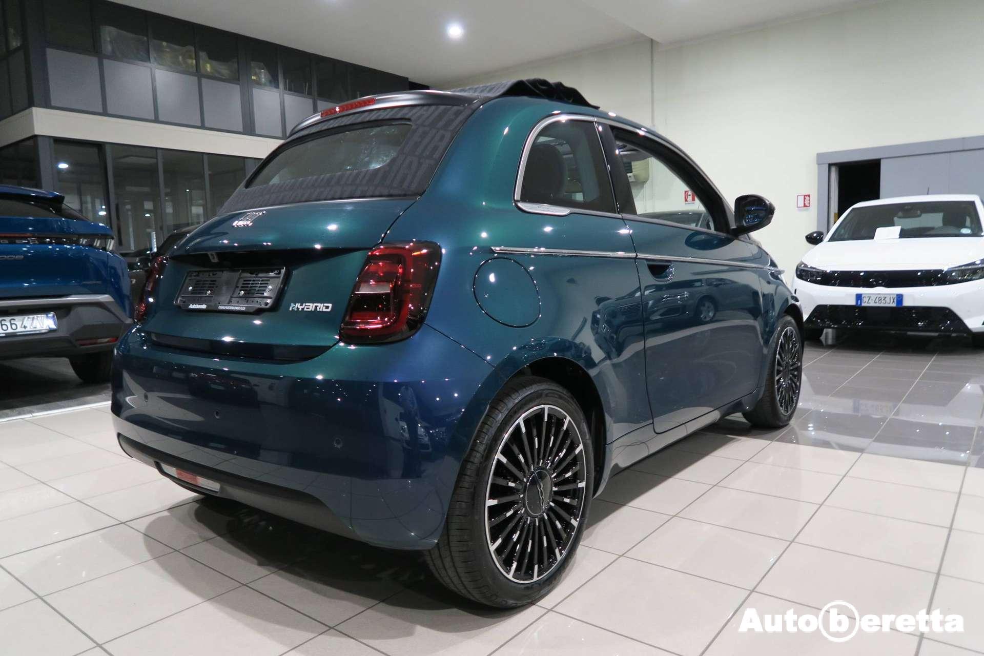 Fiat 500e  NUOVA 500 CABRIO 1.0 hybrid La Prima