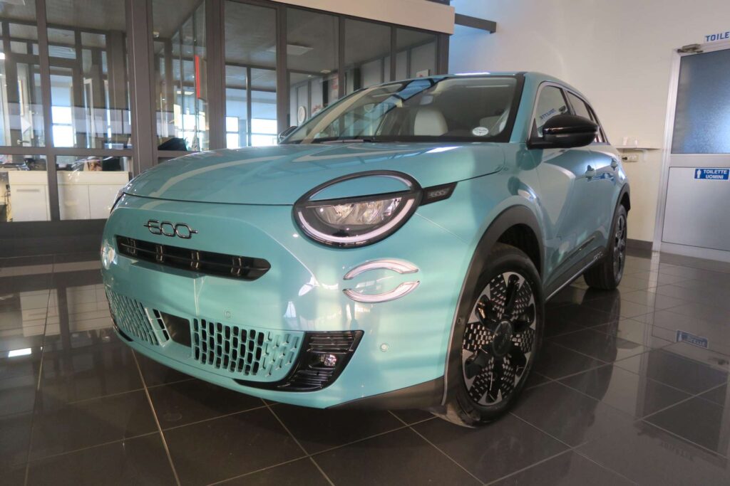 Fiat 600  600 1.2 hybrid La Prima II 110cv auto