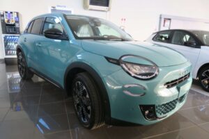 Fiat 600  600 1.2 hybrid La Prima II 110cv auto