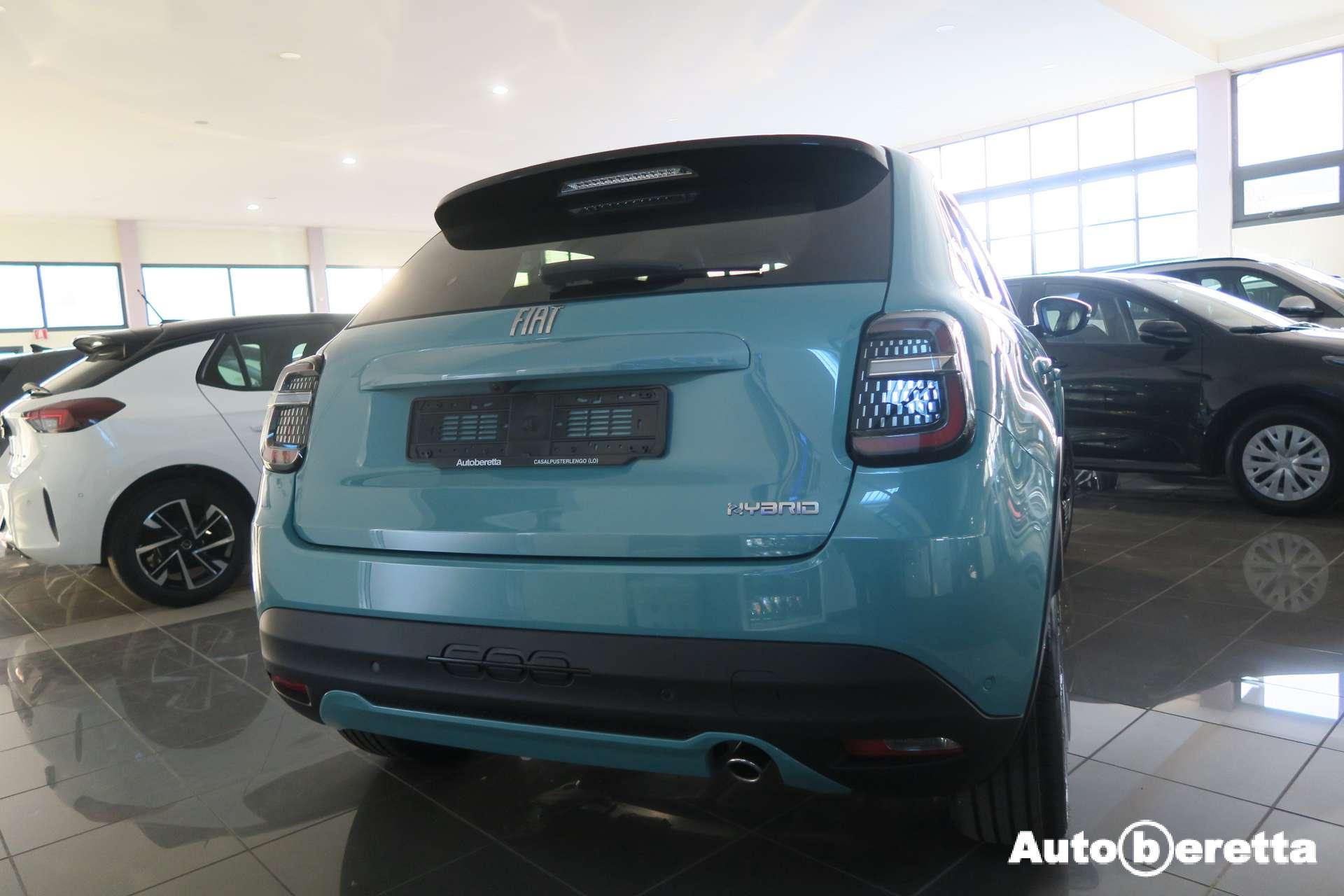 Fiat 600  600 1.2 hybrid La Prima II 110cv auto