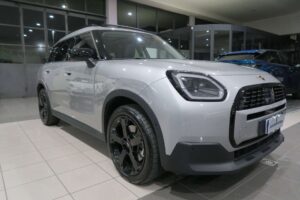 MINI Cooper Countryman Mini Countryman U25 1.5 48V C Classic auto