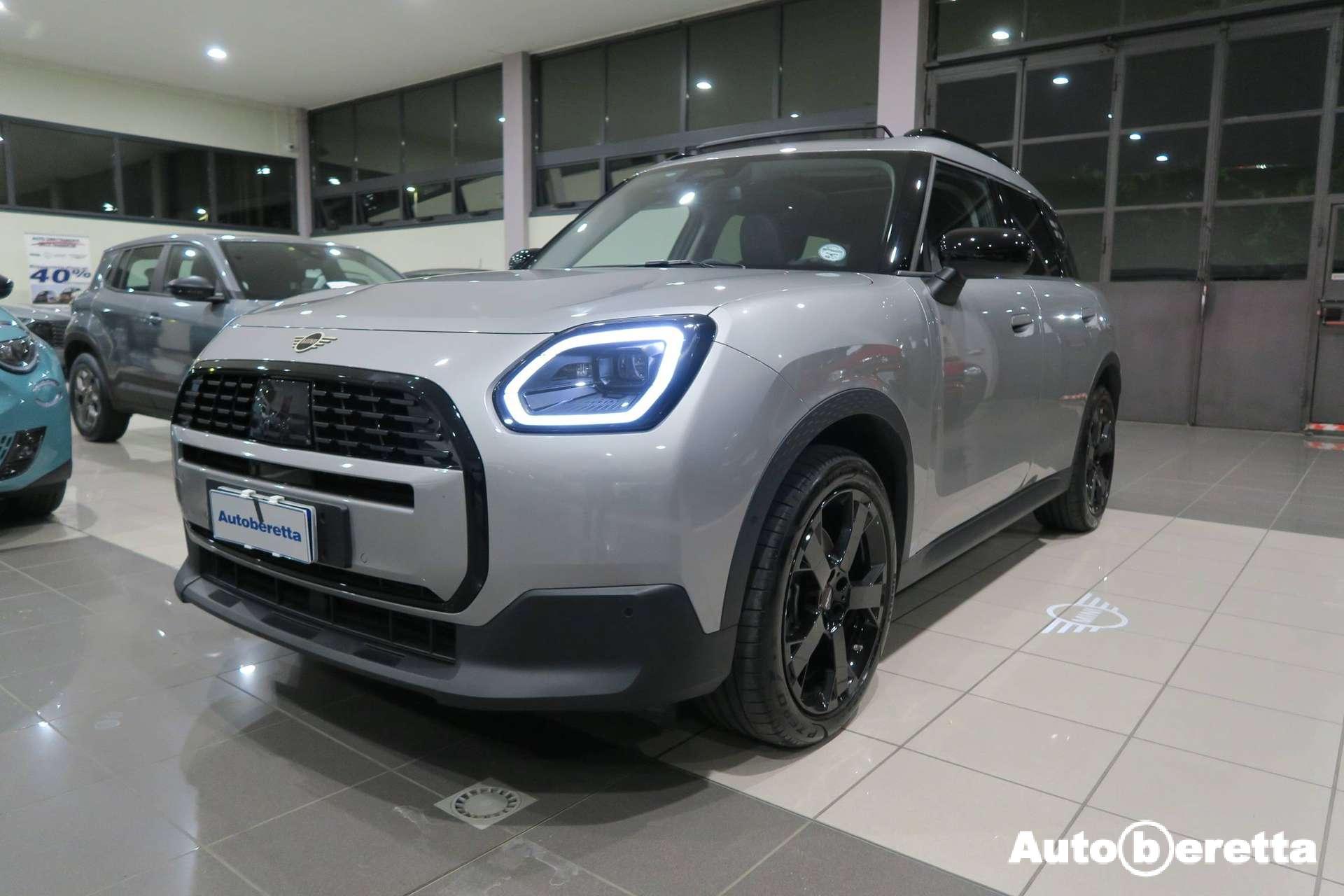 MINI Cooper Countryman Mini Countryman U25 1.5 48V C Classic auto