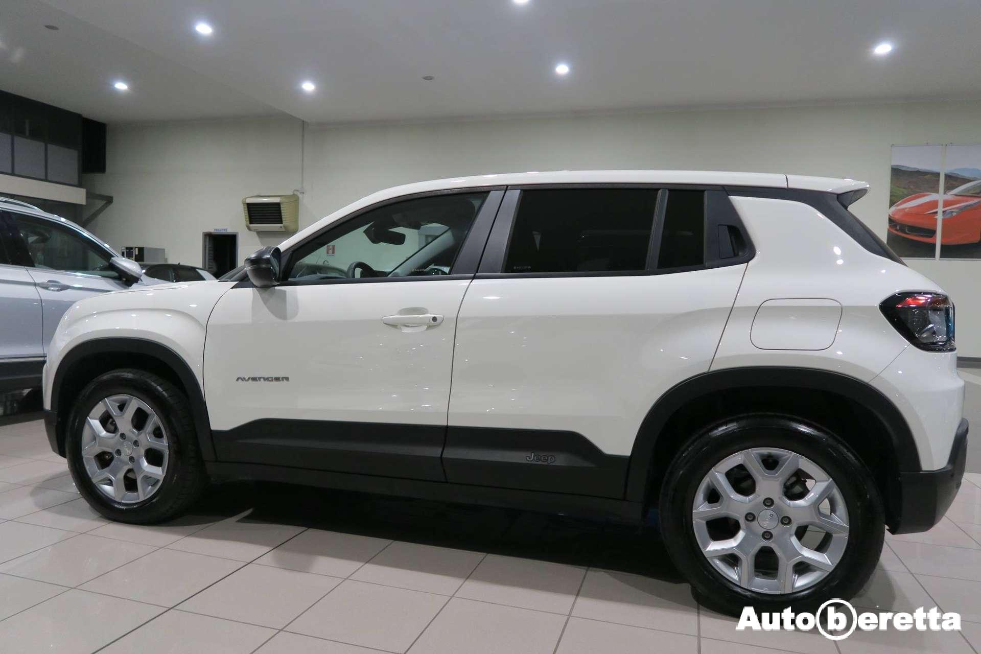 Jeep Avenger  Avenger 1.2 turbo e-hybrid mhev Longitude fwd 110cv edct6