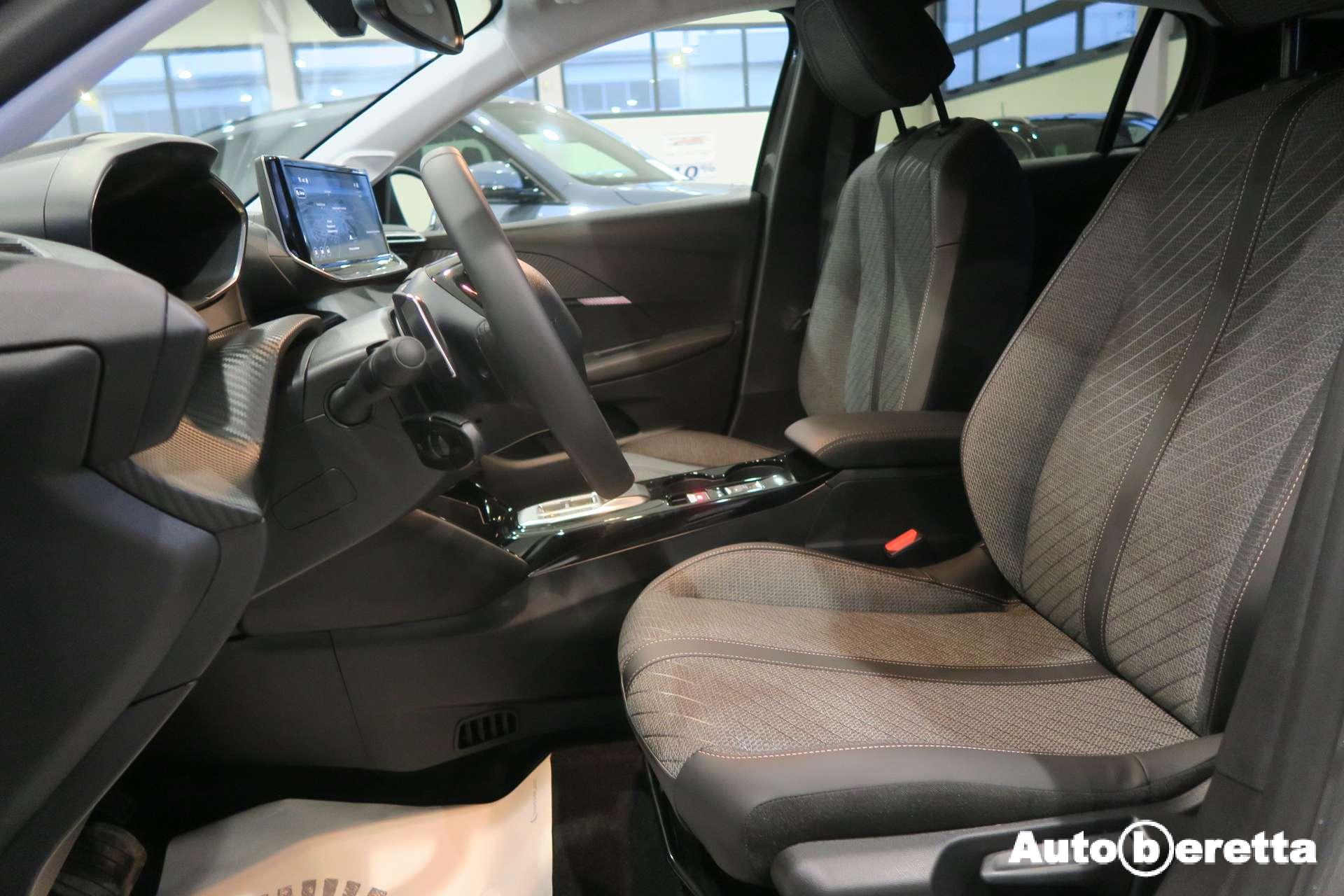 Peugeot 208  208 1.2 hybrid Allure 110cv e-dcs 6