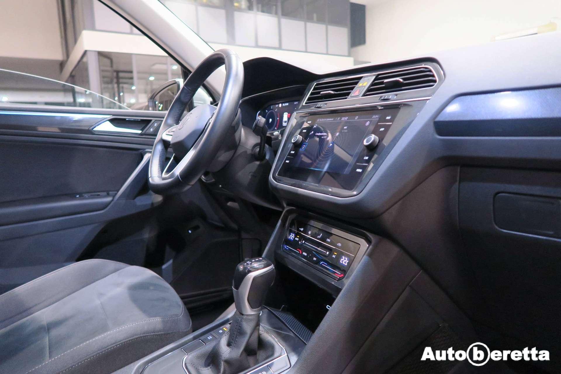 Volkswagen Tiguan  Tiguan 2.0 tdi Elegance 150cv dsg