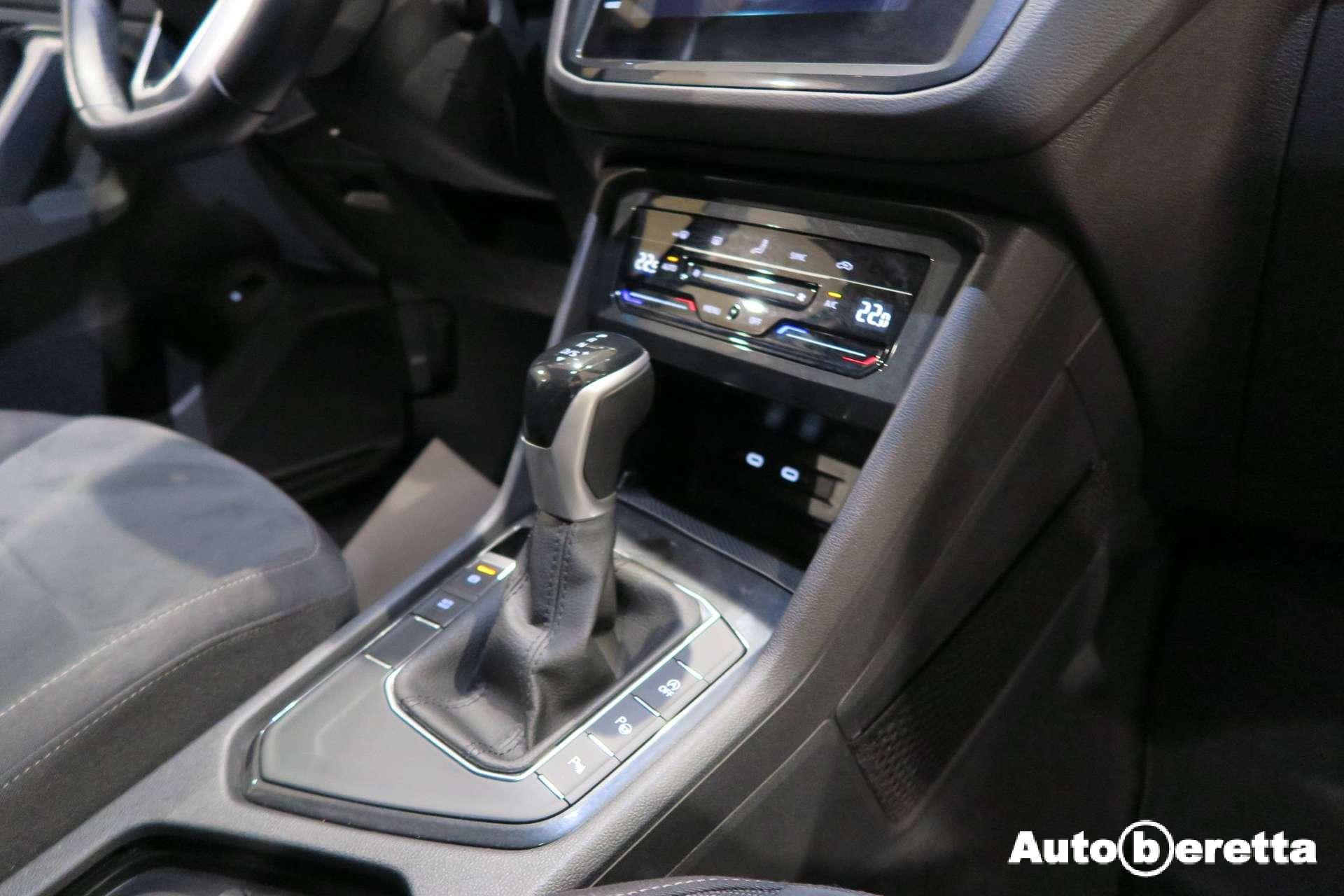 Volkswagen Tiguan  Tiguan 2.0 tdi Elegance 150cv dsg