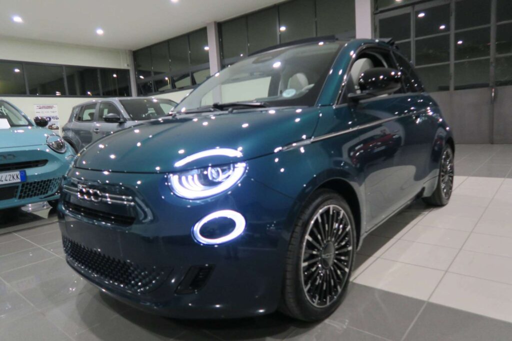 Fiat 500C  NUOVA 500 CABRIO 1.0 hybrid La Prima