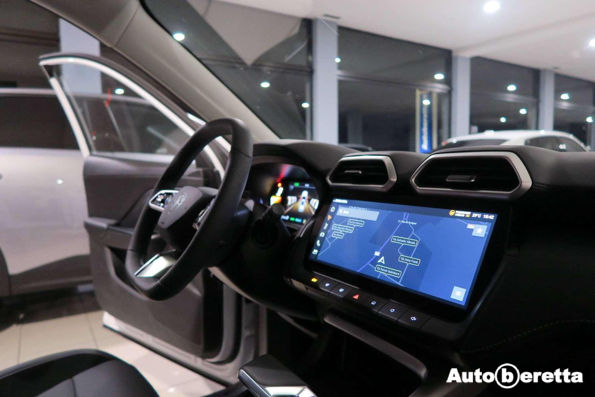 MG ZS  ZS 1.5 hybrid Luxury auto