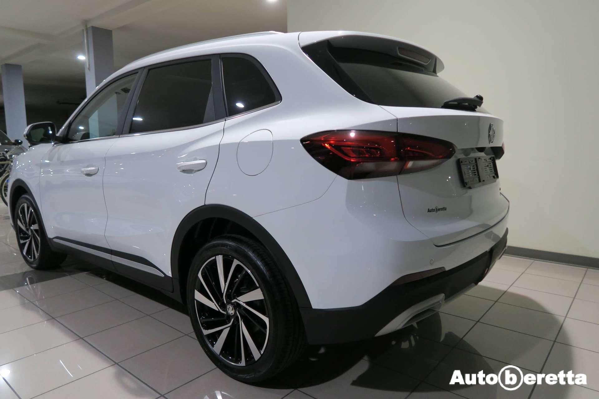 MG ZS  ZS 1.5 hybrid Luxury auto