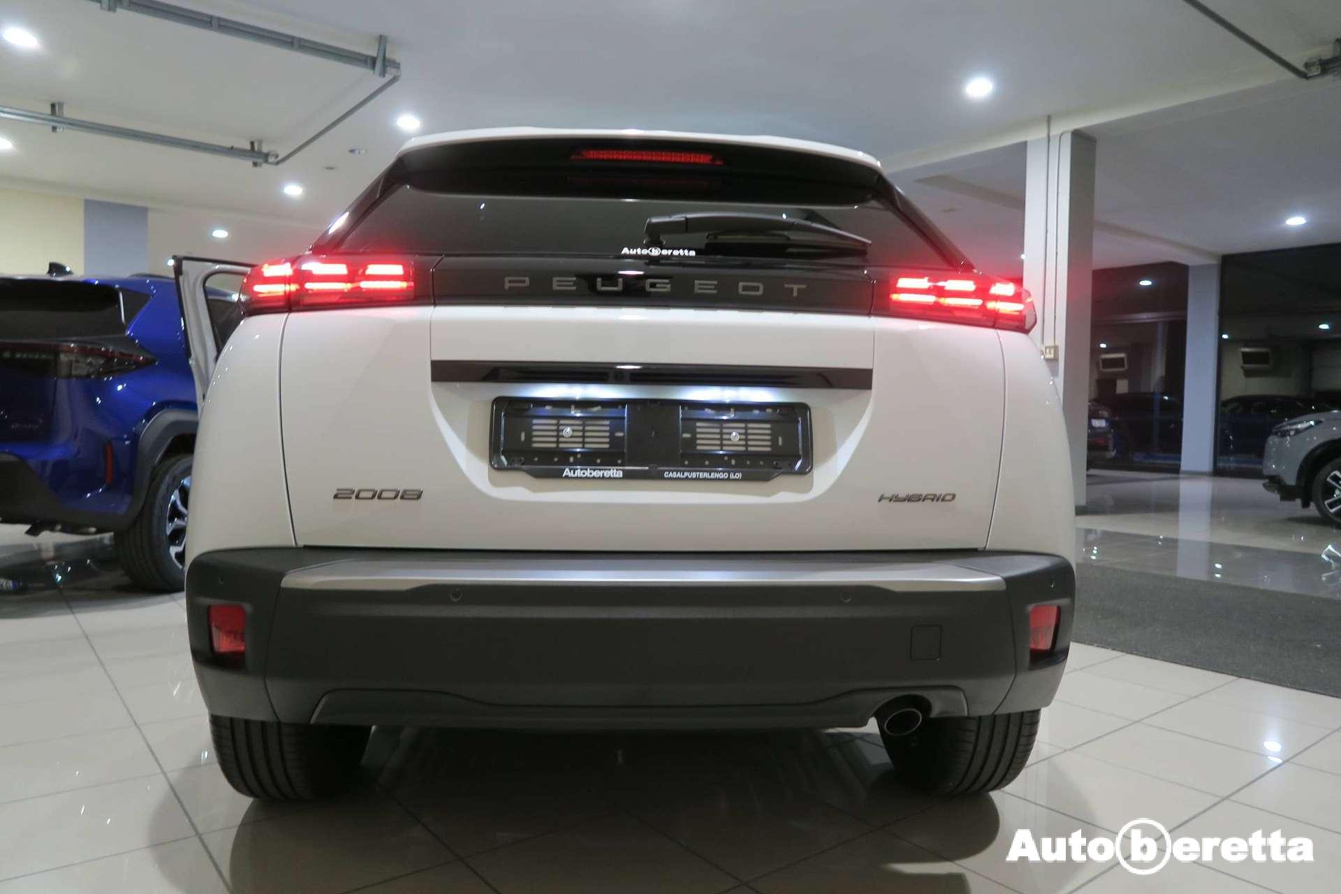 Peugeot 2008  2008 1.2 hybrid Allure 110cv e-dcs6