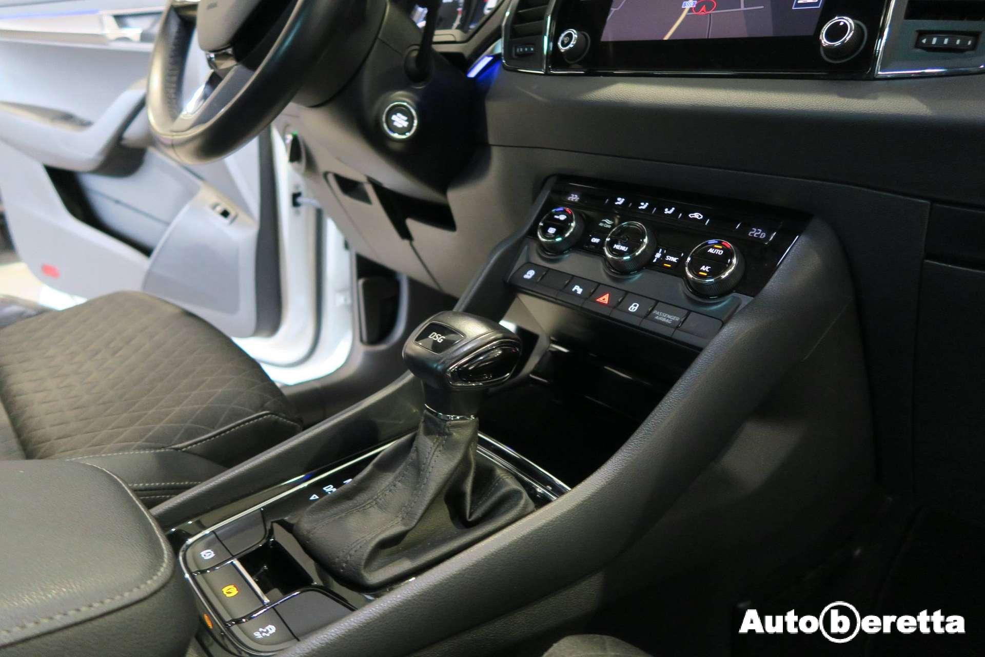Skoda Karoq  Karoq 1.0 tsi Executive dsg 115cv