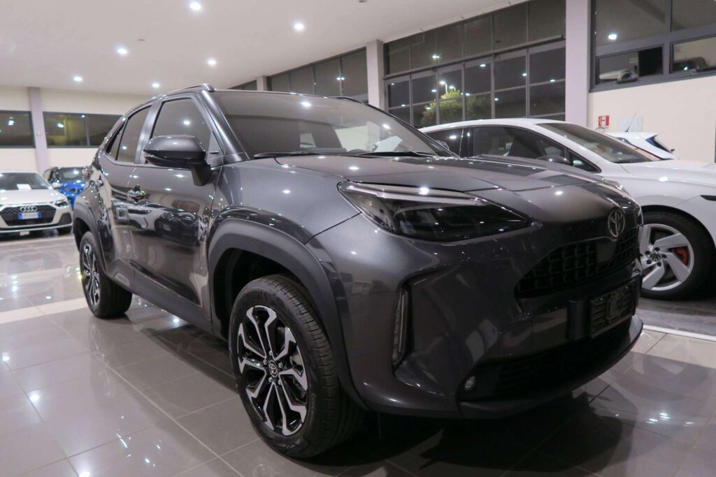 Toyota Yaris Cross  Yaris Cross 1.5h trend fwd 130cv e-cvt