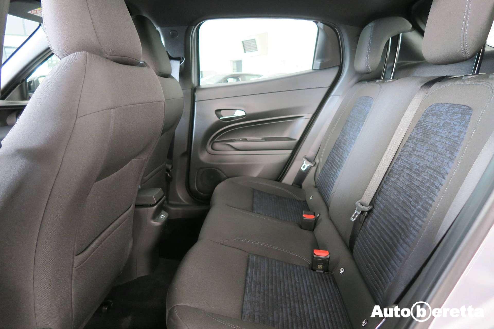 Alfa Romeo Junior  Junior 1.2 ibrida 145cv edct6