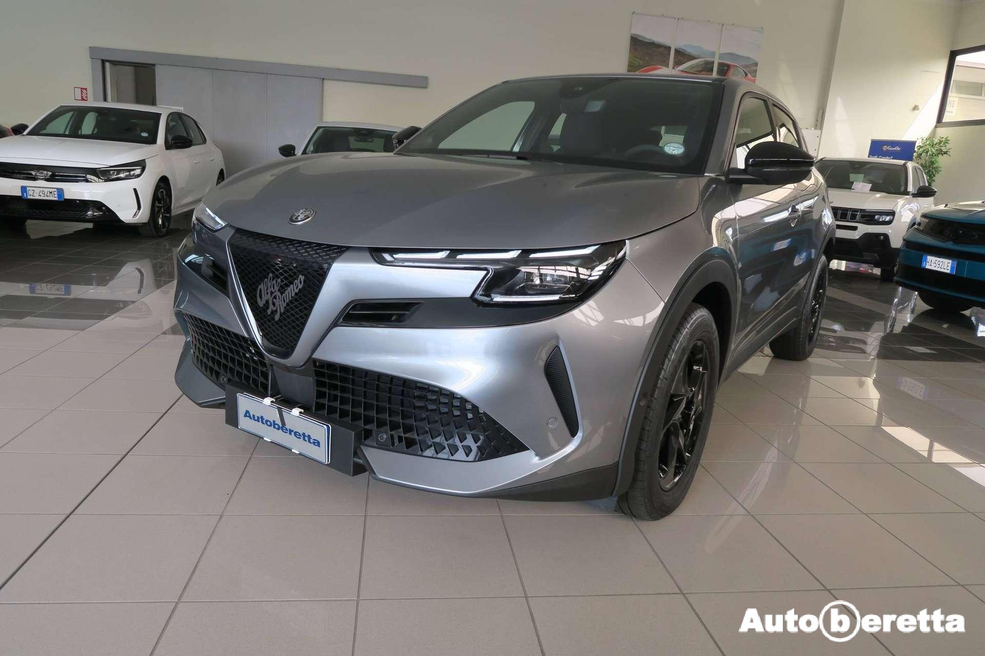 Alfa Romeo Junior  Junior 1.2 ibrida 145cv edct6