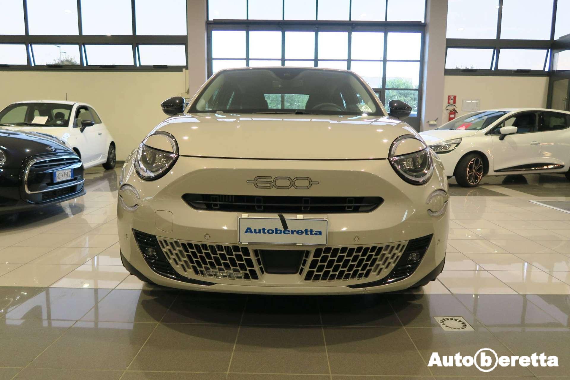 Fiat 600  600 1.2 hybrid 145cv auto