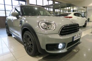MINI One Countryman  Mini Countryman 1.5 One Hype