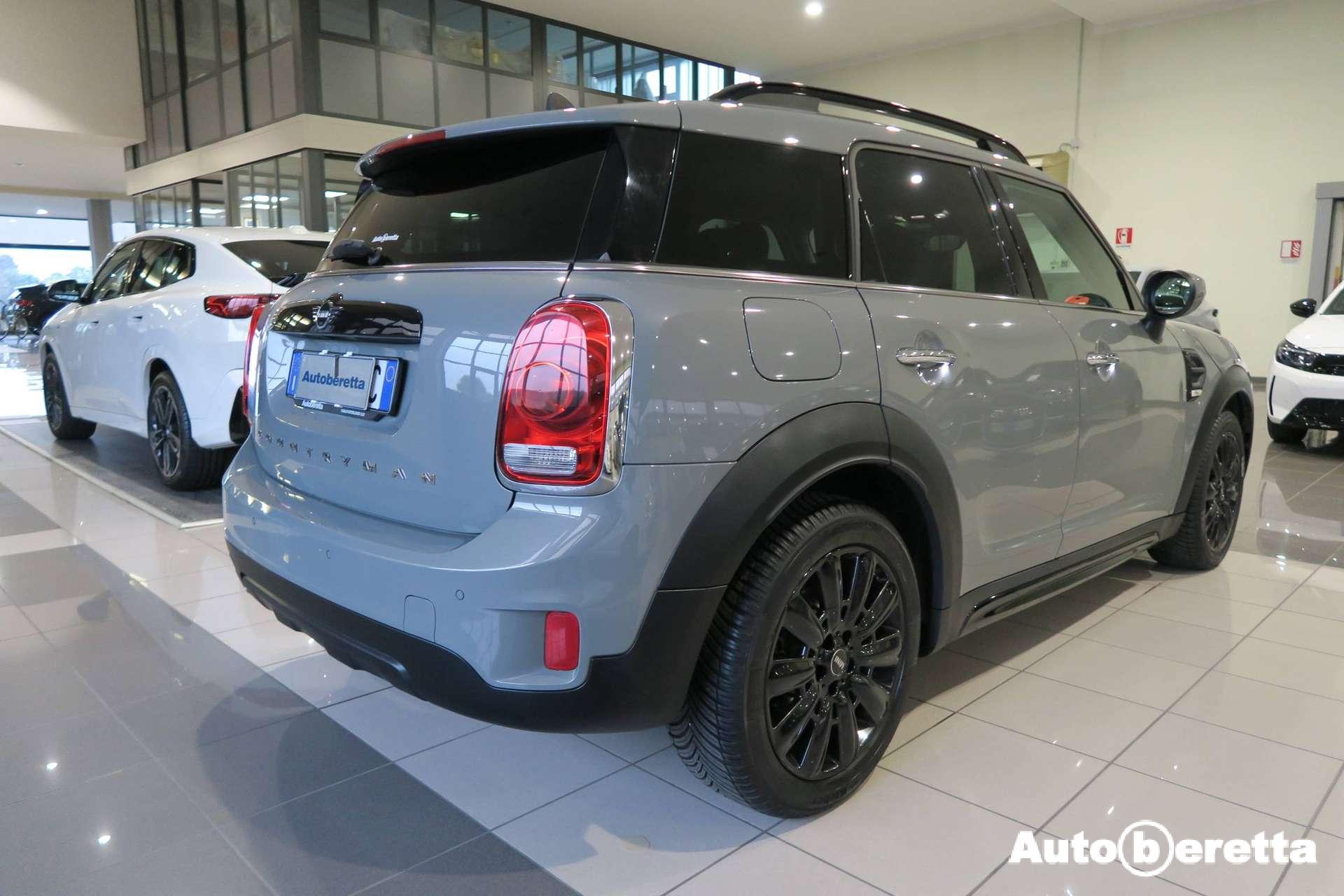 MINI One Countryman  Mini Countryman 1.5 One Hype