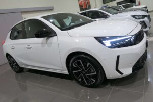 Opel Corsa  Corsa 1.2 GS s