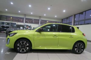 Peugeot 208 208 II 2023 1.2 hybrid Allure 110cv e-dcs 6