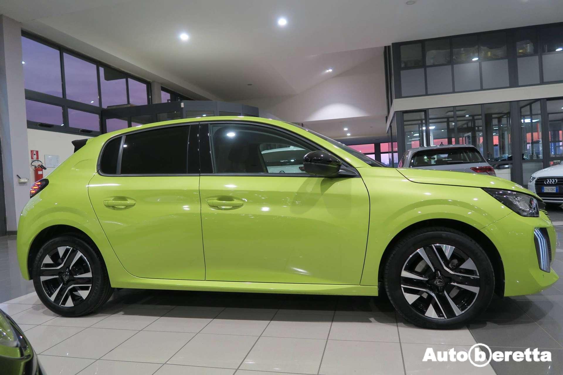 Peugeot 208  208 II 2023 1.2 hybrid Allure 110cv e-dcs 6